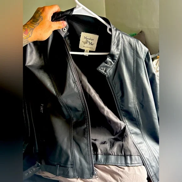 Marilyn Monroe Jackets Coats Marilyn And Me Macys Poshmark